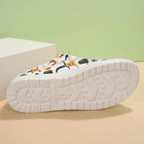 themeisles - White Casual Patchwork Printing Round Comfortable Out Door Shoes