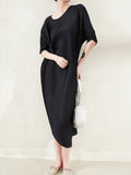 Momentlover Stylish Irregularity Loose Pleated Solid Color Round-Neck Midi Dresses