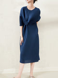 Momentlover Stylish Irregularity Loose Pleated Solid Color Round-Neck Midi Dresses