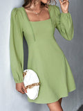 Momentlover Split-Joint Solid Color Puff Sleeves Long Sleeves Square-Neck Mini Dresses