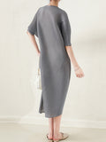 Momentlover Stylish Irregularity Loose Pleated Solid Color Round-Neck Midi Dresses