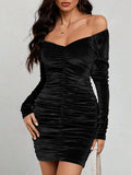 Momentlover Velvet Solid Color Pleated Long Sleeves High Waisted Off-The-Shoulder Mini Dresses